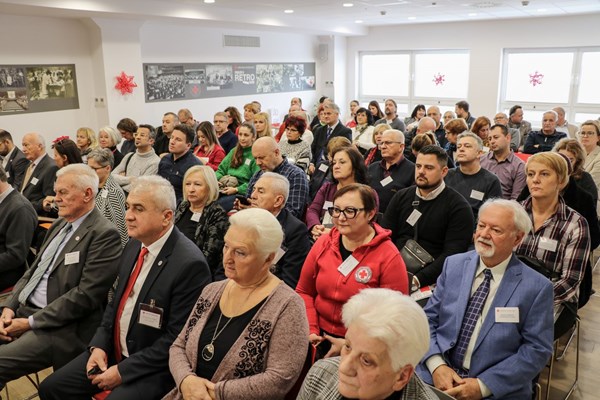 Na Skupštini uručene jubilarne zahvalnice Hrvatskog Crvenog križa 